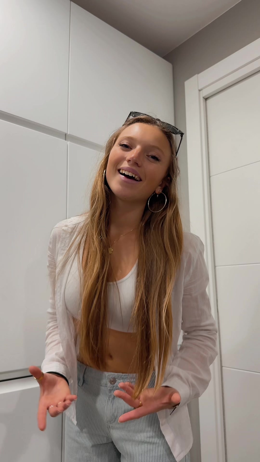 @MERYYY
