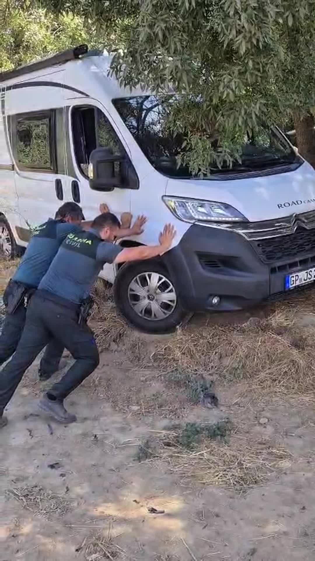@Guardia Civil Navarra