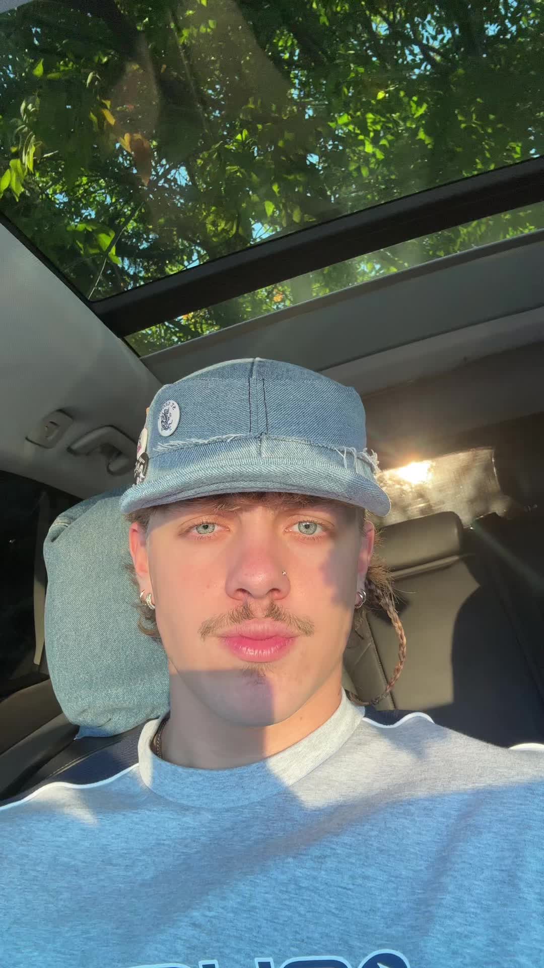 @Rumpyrhino