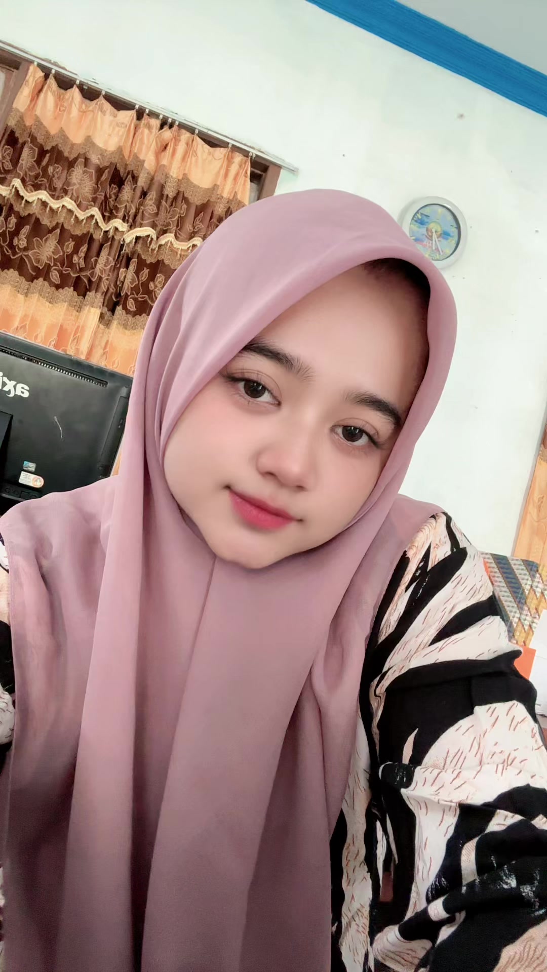 @K A N I A