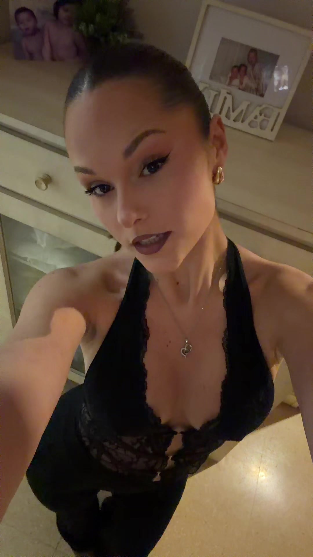 @laramoreenno