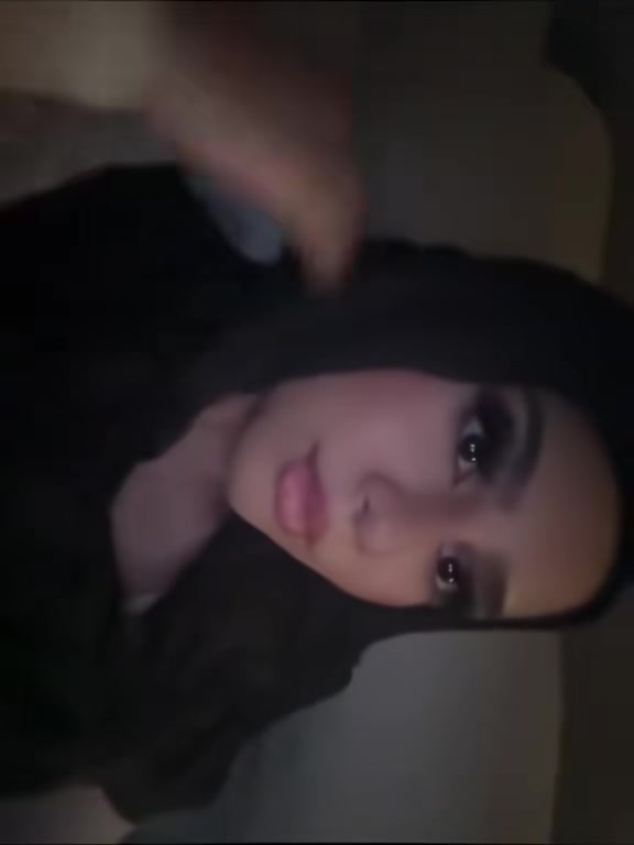 @HijabiStrokers.🤐