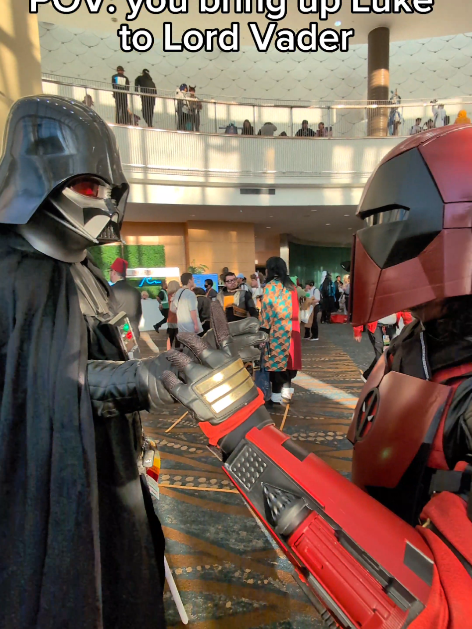 @CONSplay