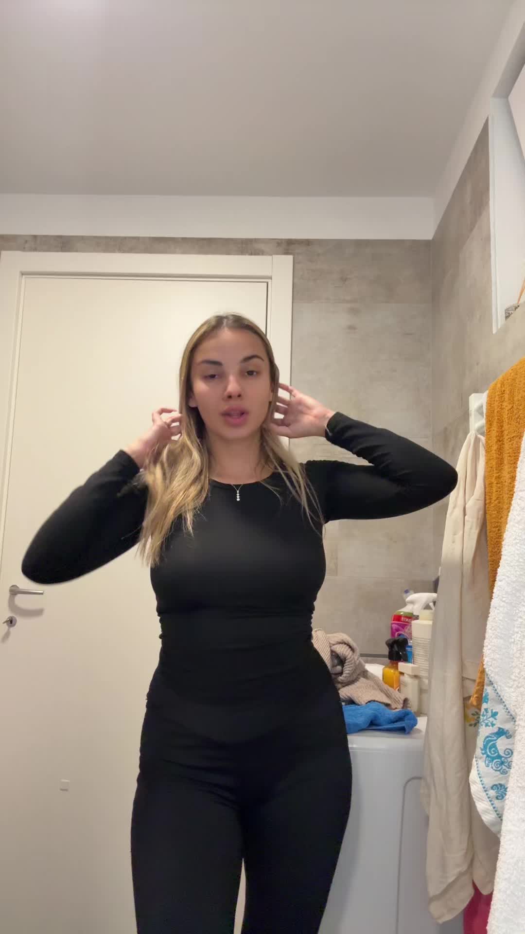 @Manuela