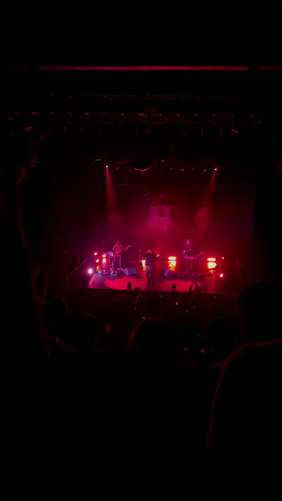 @cl0wnonstage