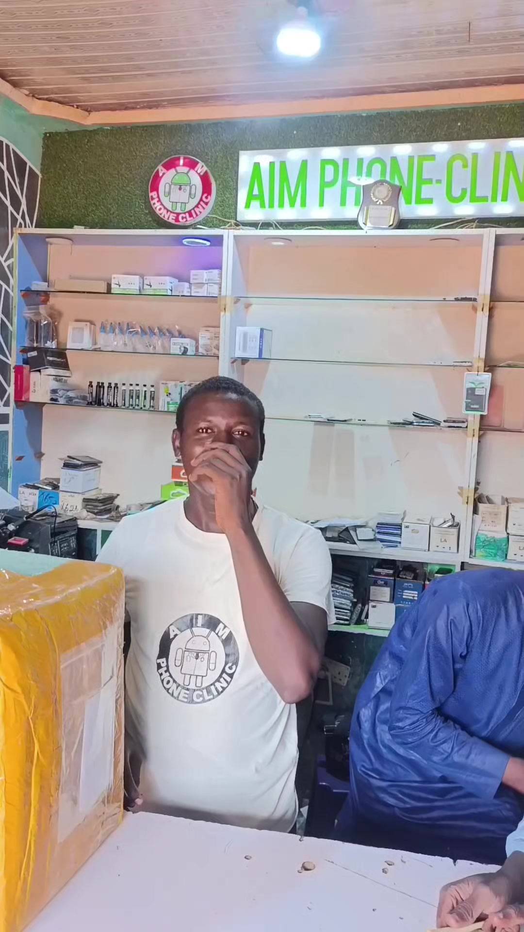@AIM phone-Clinic