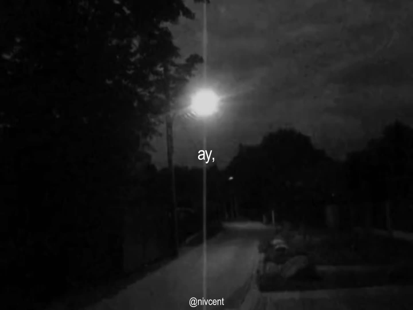 @𝗡𝗶𝘃𝗰𝗲𝗻𝘁