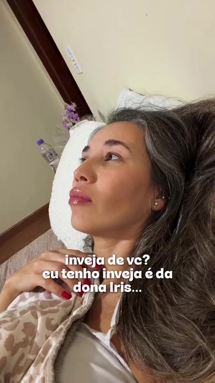 @Elidiane S R