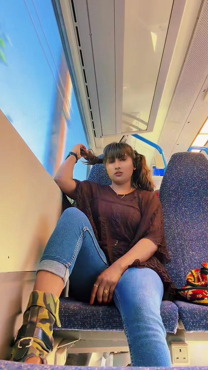 @Sujata🖤🇬🇧🇧🇩