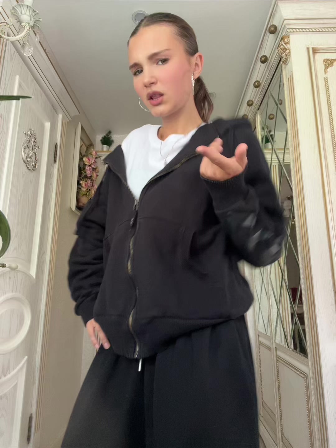 @ронни
