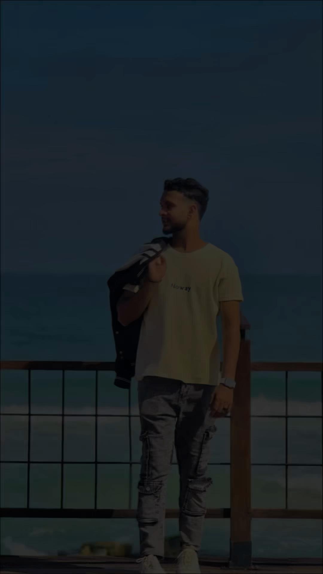 @𝐌𝐨𝐨𝐧 𝐖𝐚𝐥𝐤𝐞𝐫 🌙🐾🍂