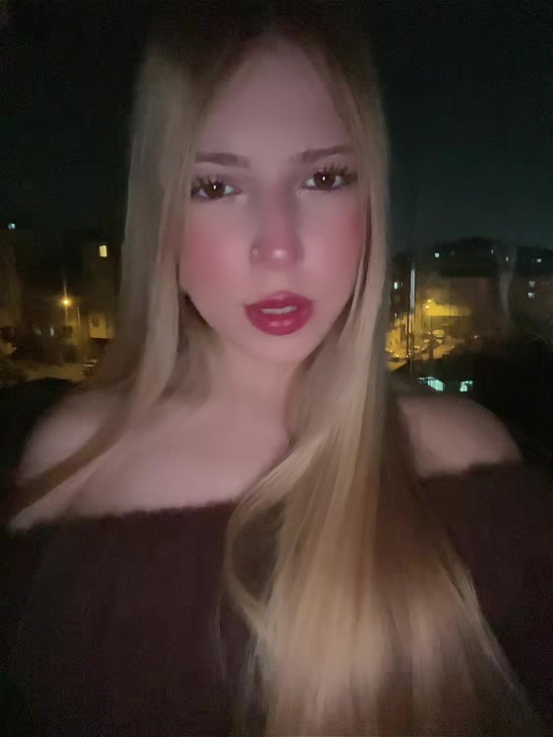 @4ozl3m