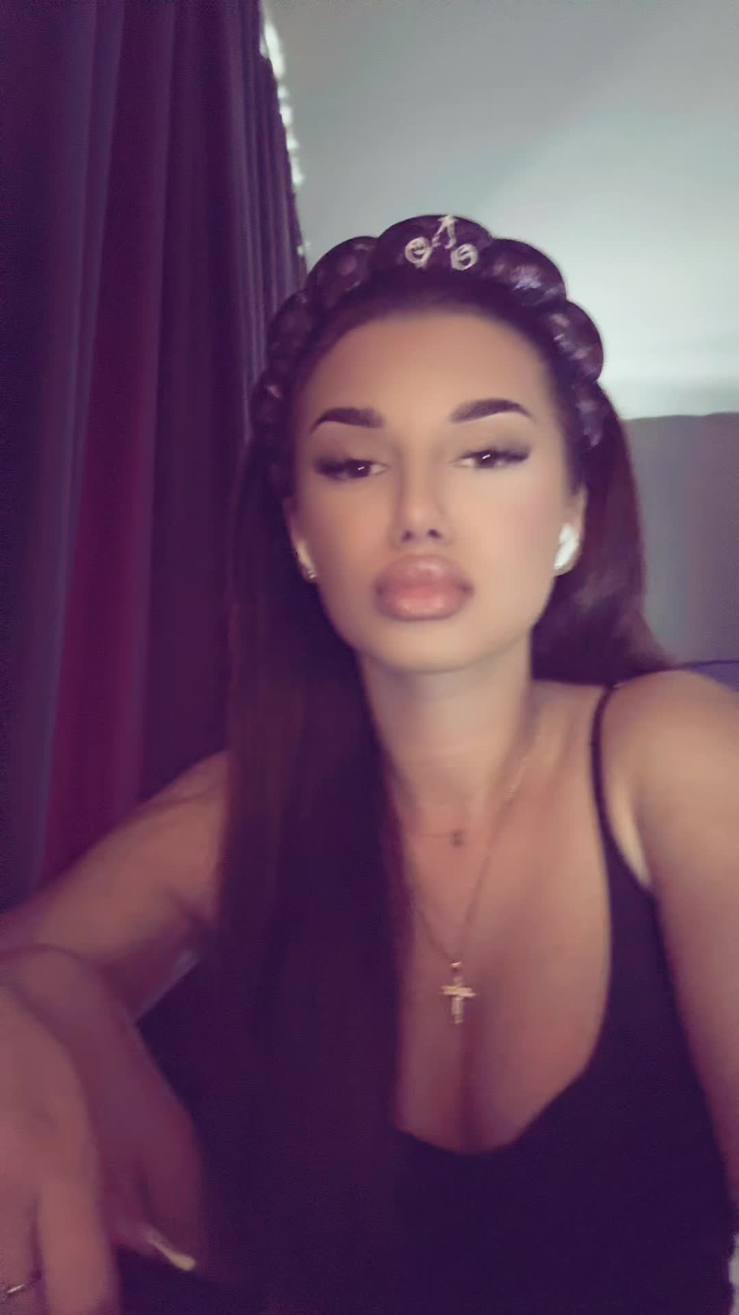 @Alexis AE