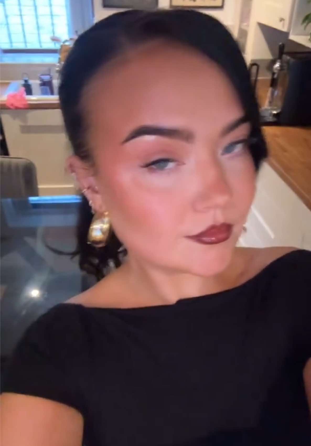 @leeya