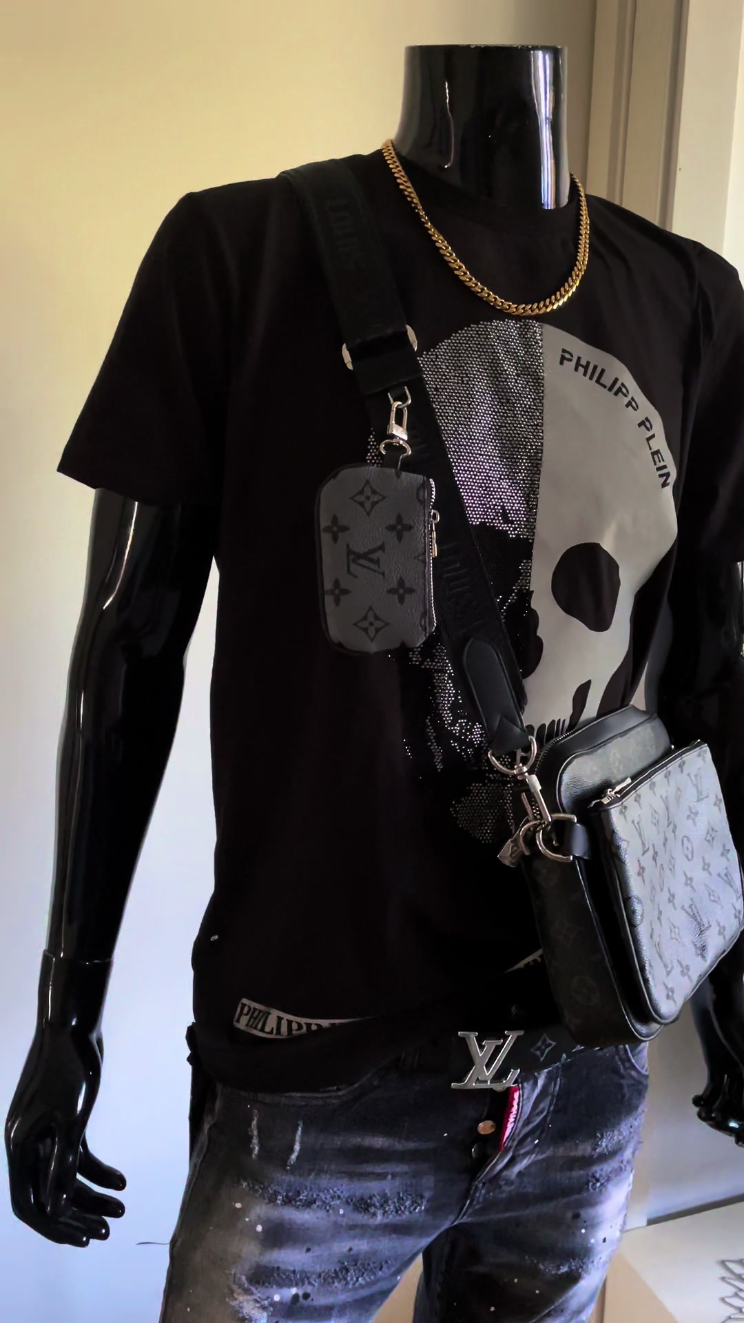 @Designerclothessverige