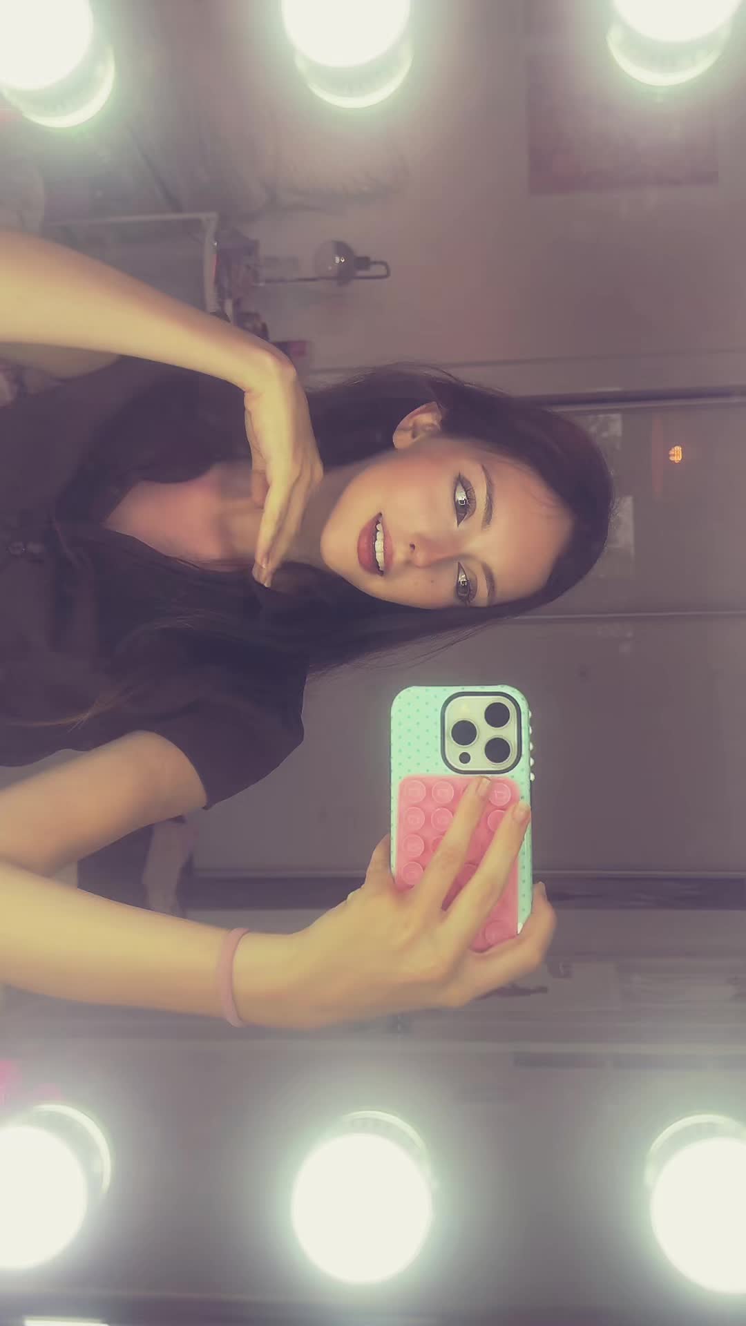 @ella