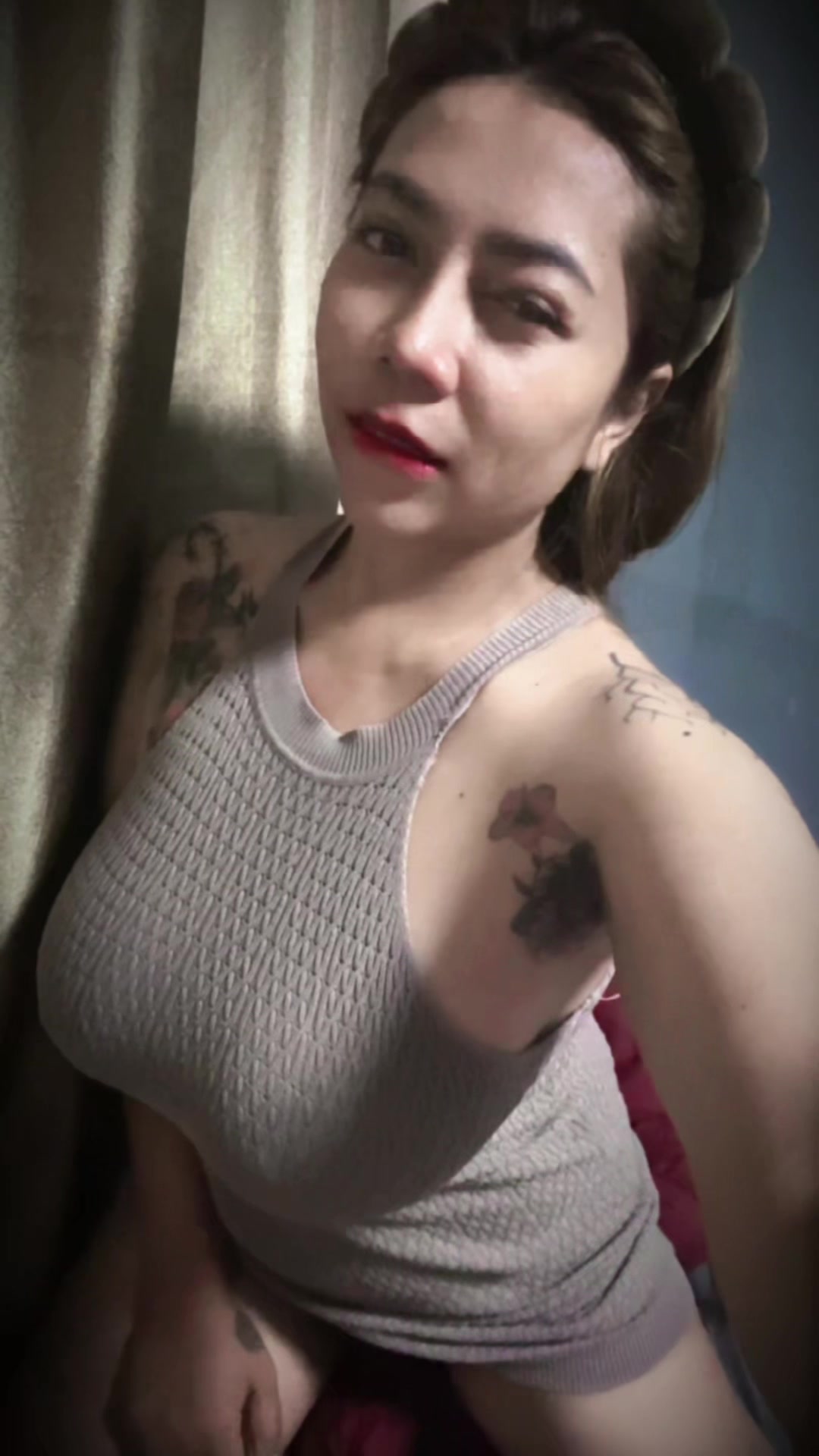 @Chatchada 🇹🇭💵🇰🇷