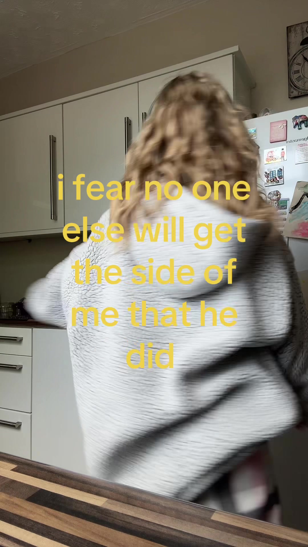 @anais