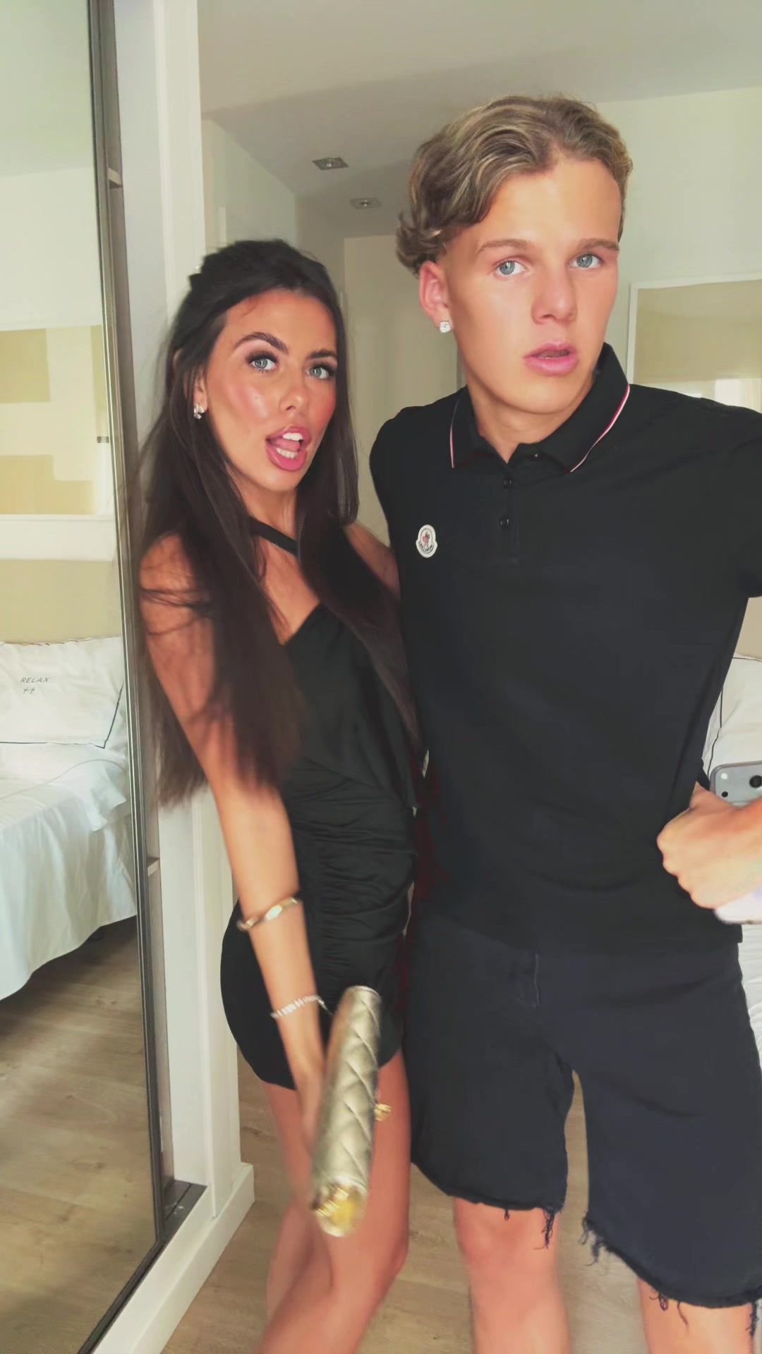 @poppylivingstonex