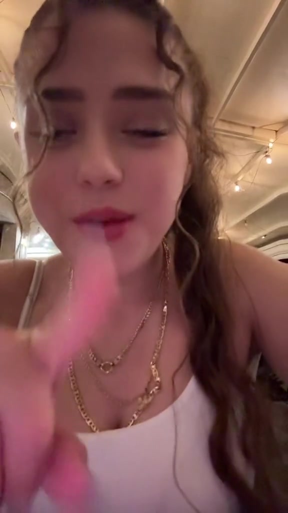 @lanja_