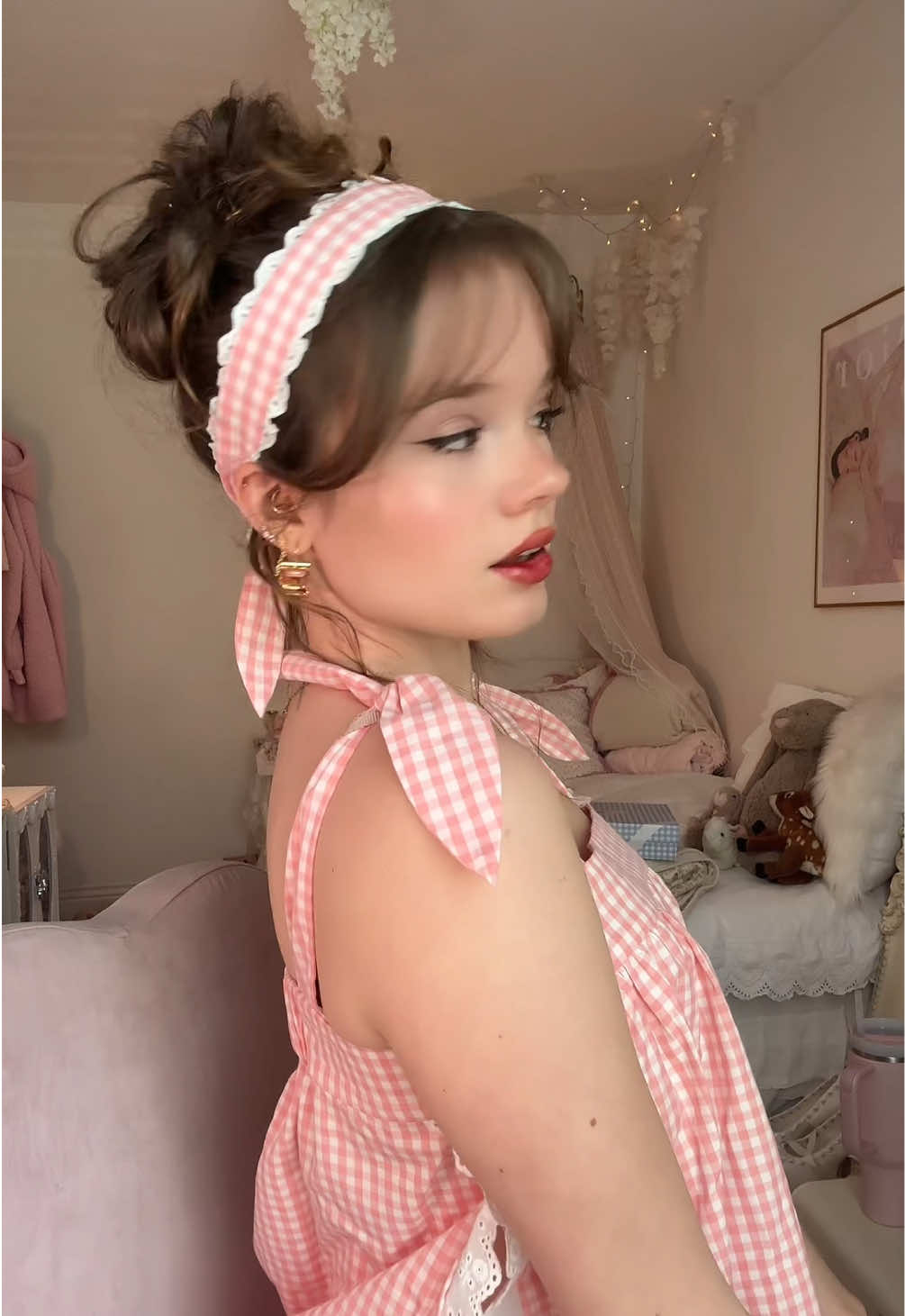 @𝒫𝑒𝓃𝑒𝓁𝑜𝓅𝑒 ୨୧