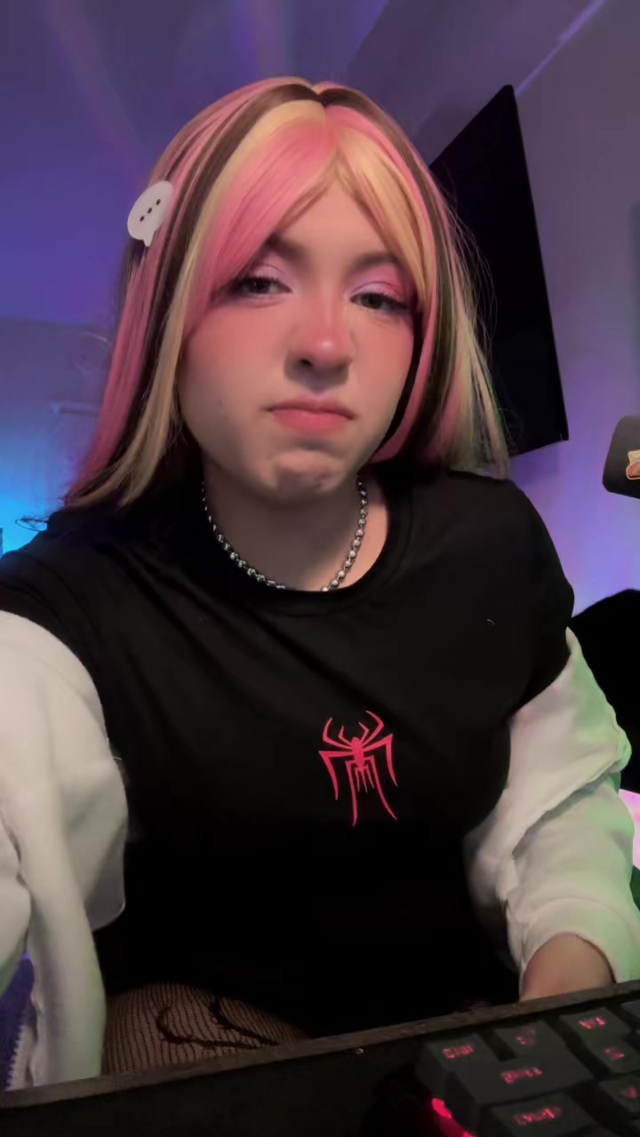 @Avrilellg