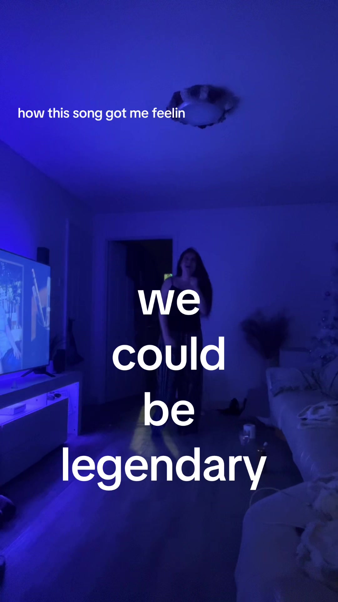 @Ellie💕