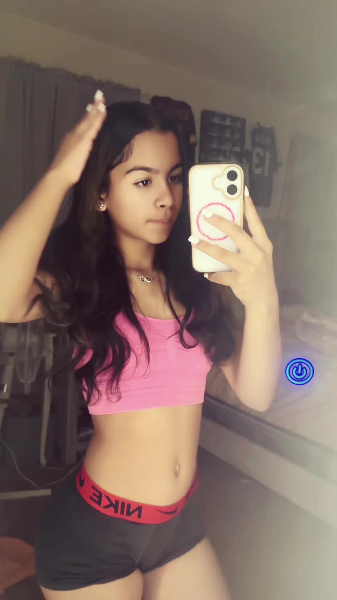 @Bella_backup