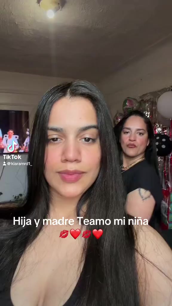 @Claudia Diaz