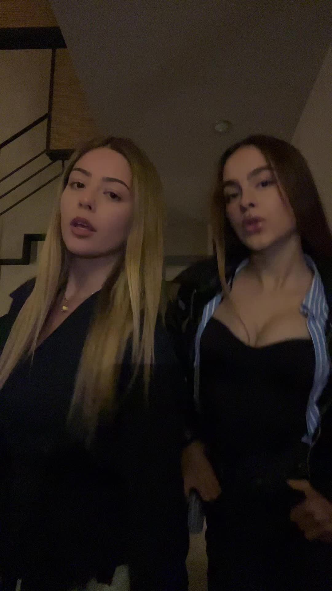 @markela🪽