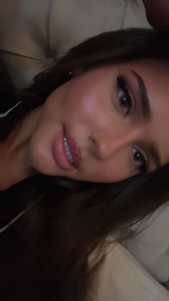 @Ezzza