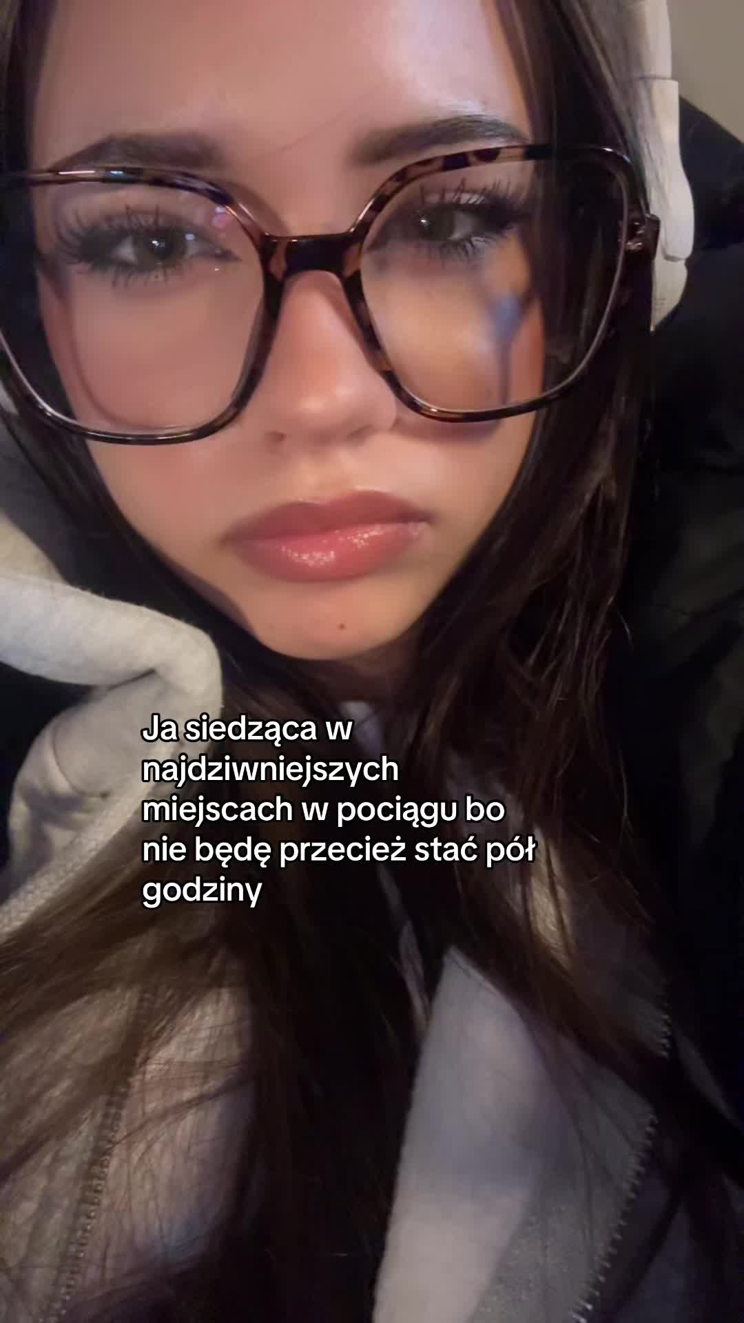 @Julka🌚