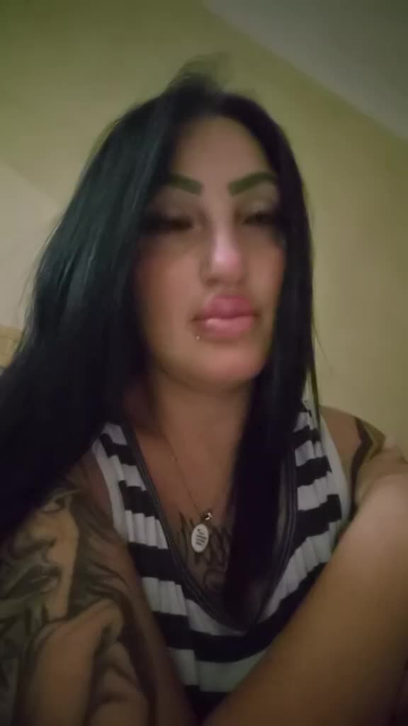 @Maruzzella Queen 👸🖤🥀