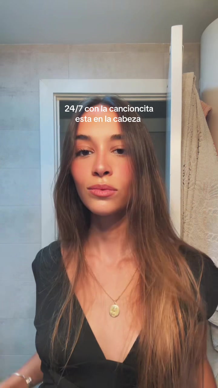 @elenita