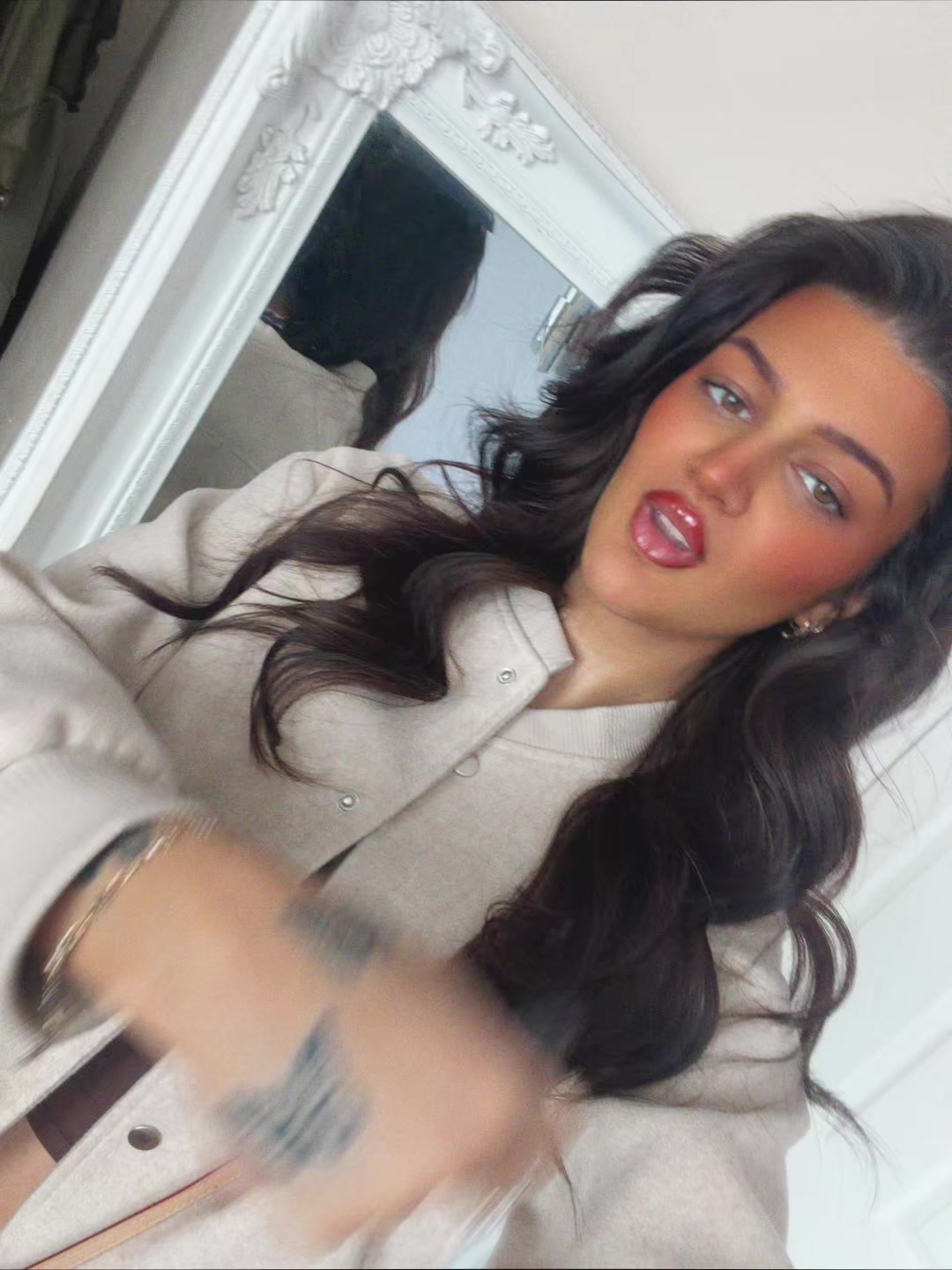 @ALISHA👸🏻