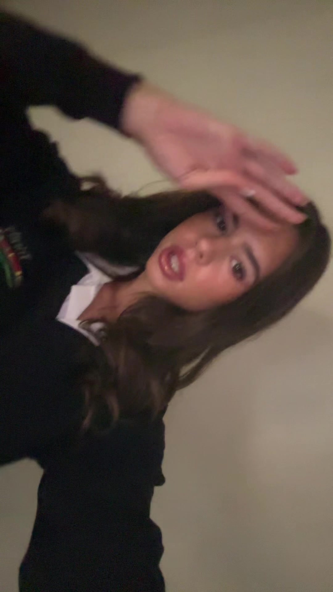 @poppyjosling