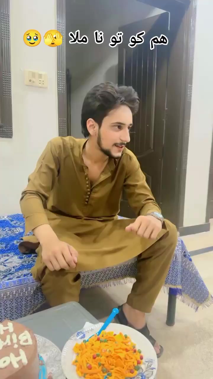 @(( ZARRi KiNG )) 🔥👑