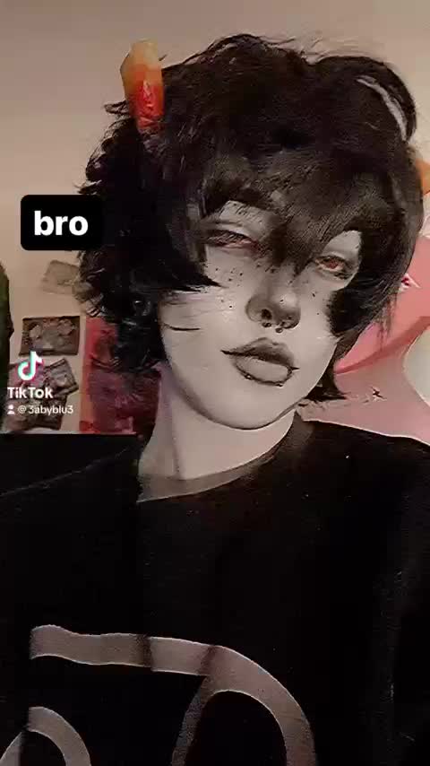 @🖤🩶🤍💜 Ash !