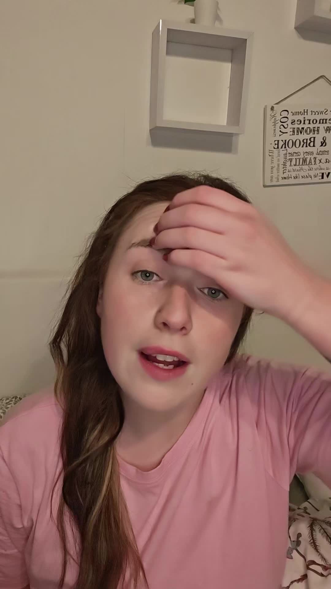 @BooksWithBrooke📚