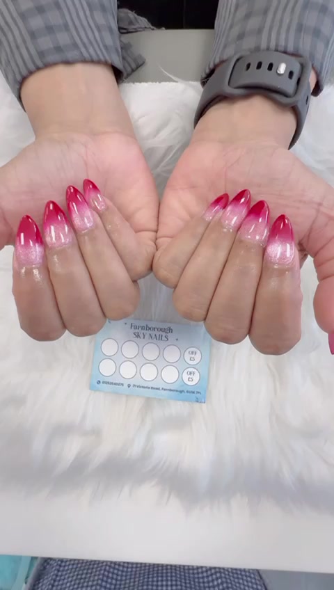 @71 Farnborough SKY NAILS