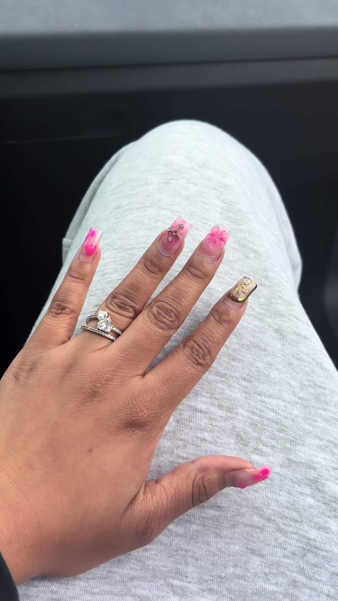 @Elliona🩷