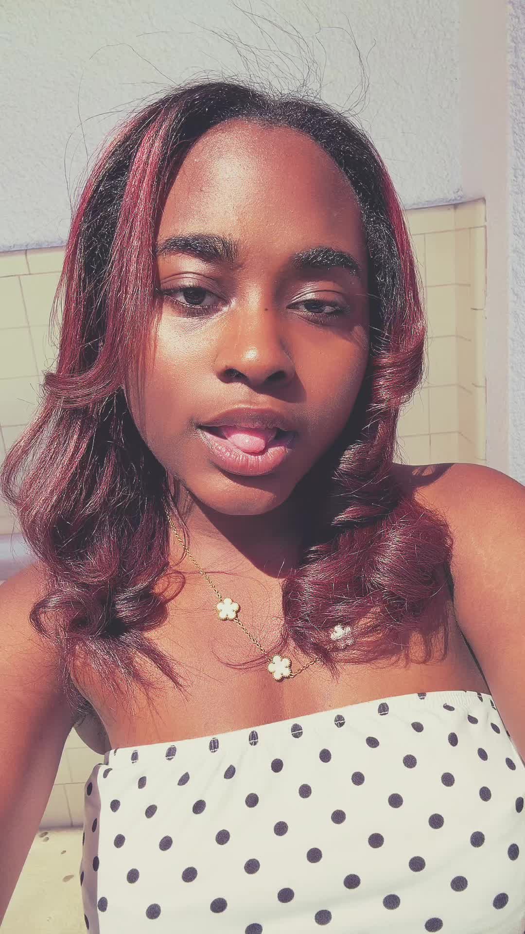 @👩🏾🦲baldie 👩🏾🦲