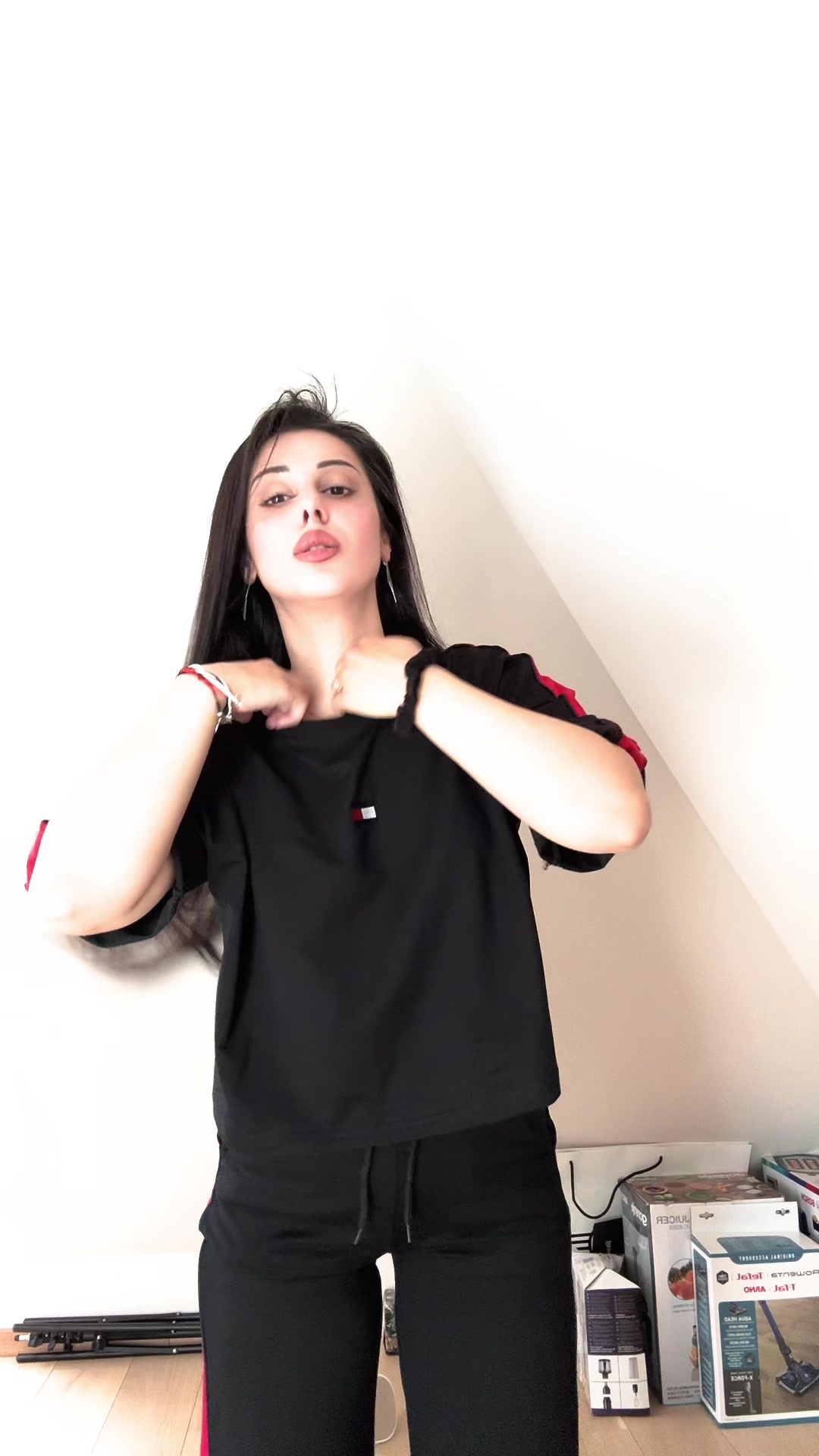 @TAHIRI