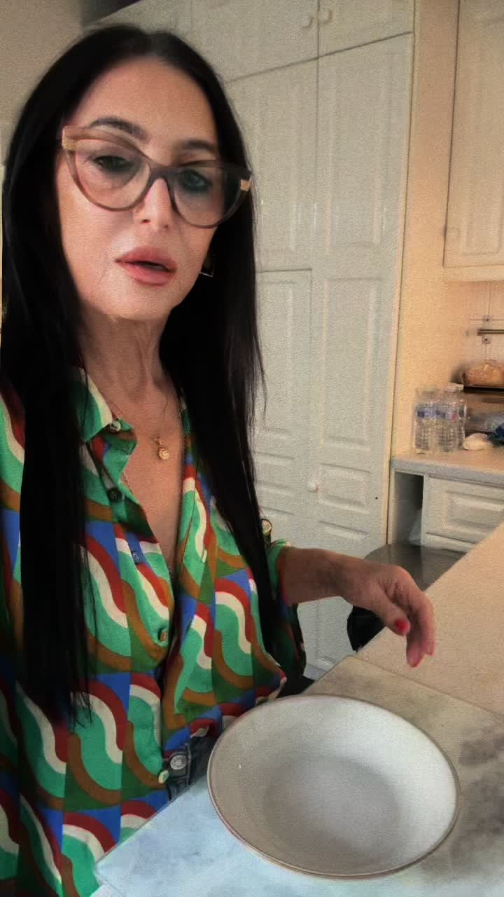 @Zana