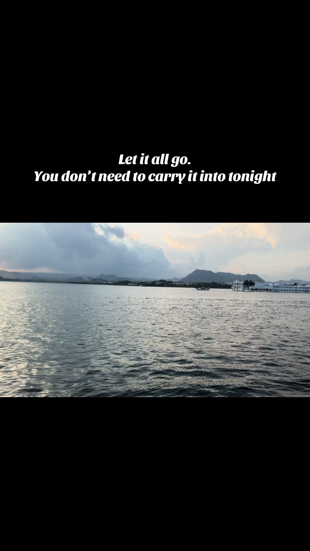 @FatimaTravels