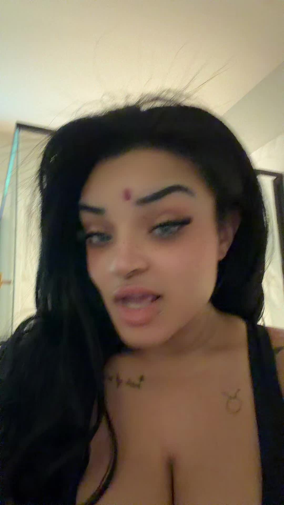@Anastasia ✨