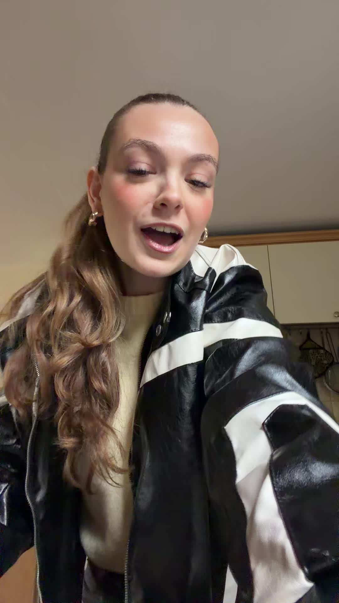 @Ellie