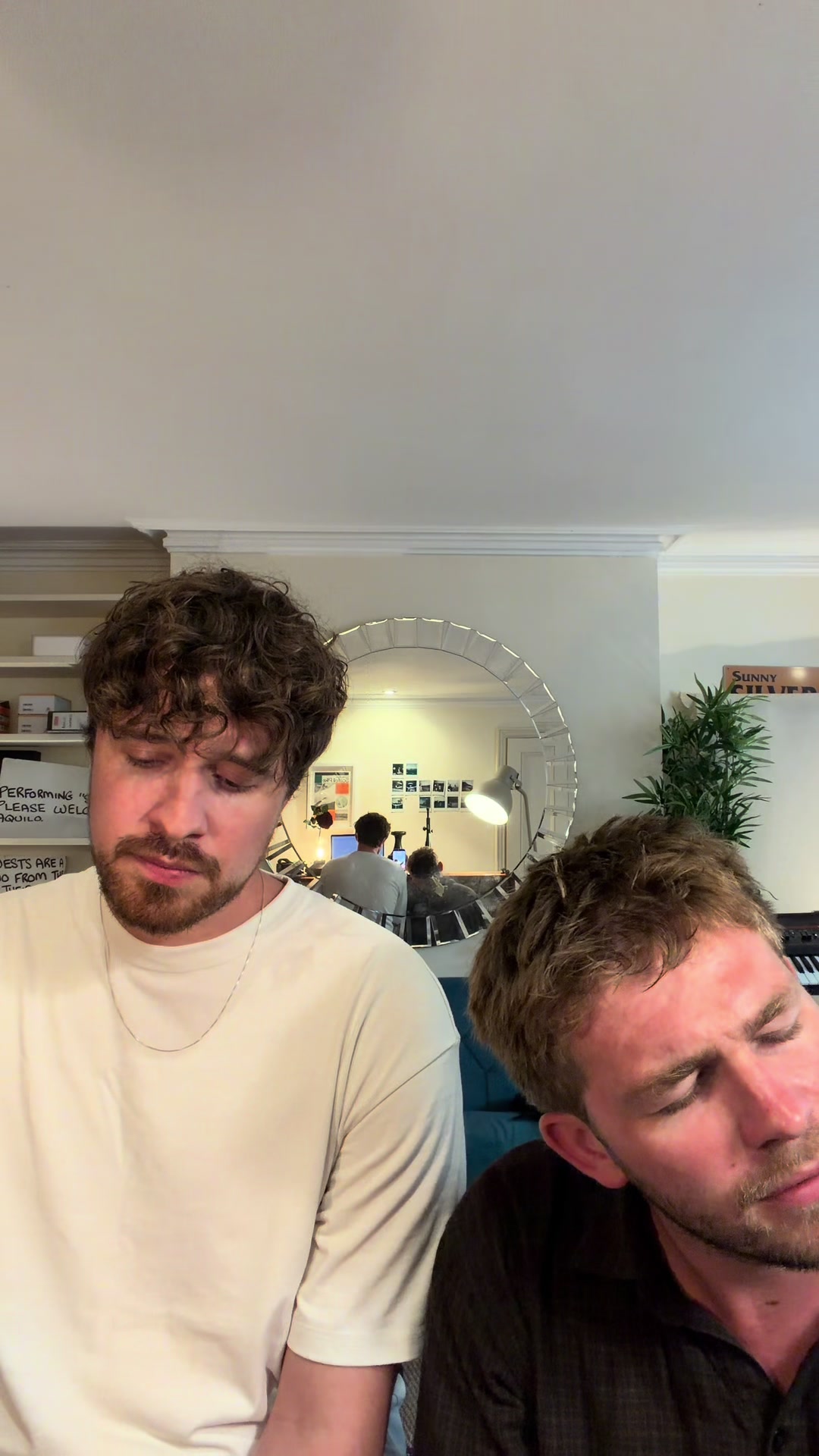 @AQUILO
