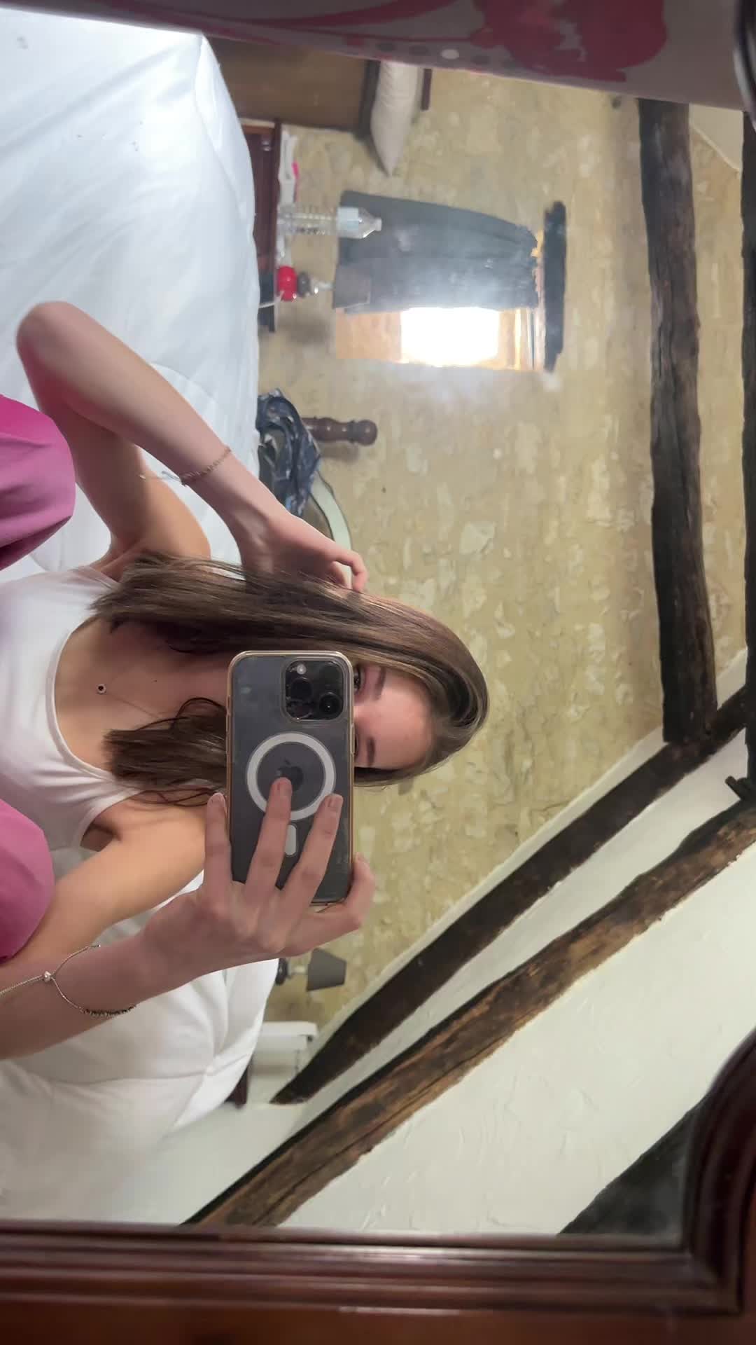 @sarah
