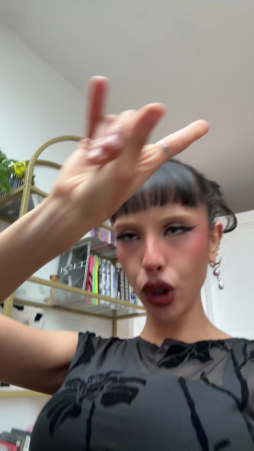@PinkNeon